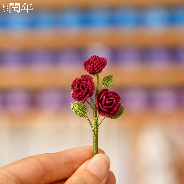 Handmade Micro-Crochet—Gorgeous Brooch Collection