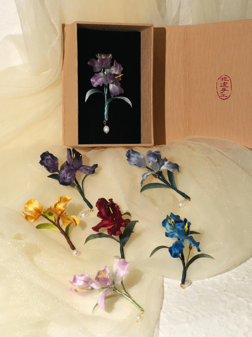HandmadeRonghua—Color Iris Brooch