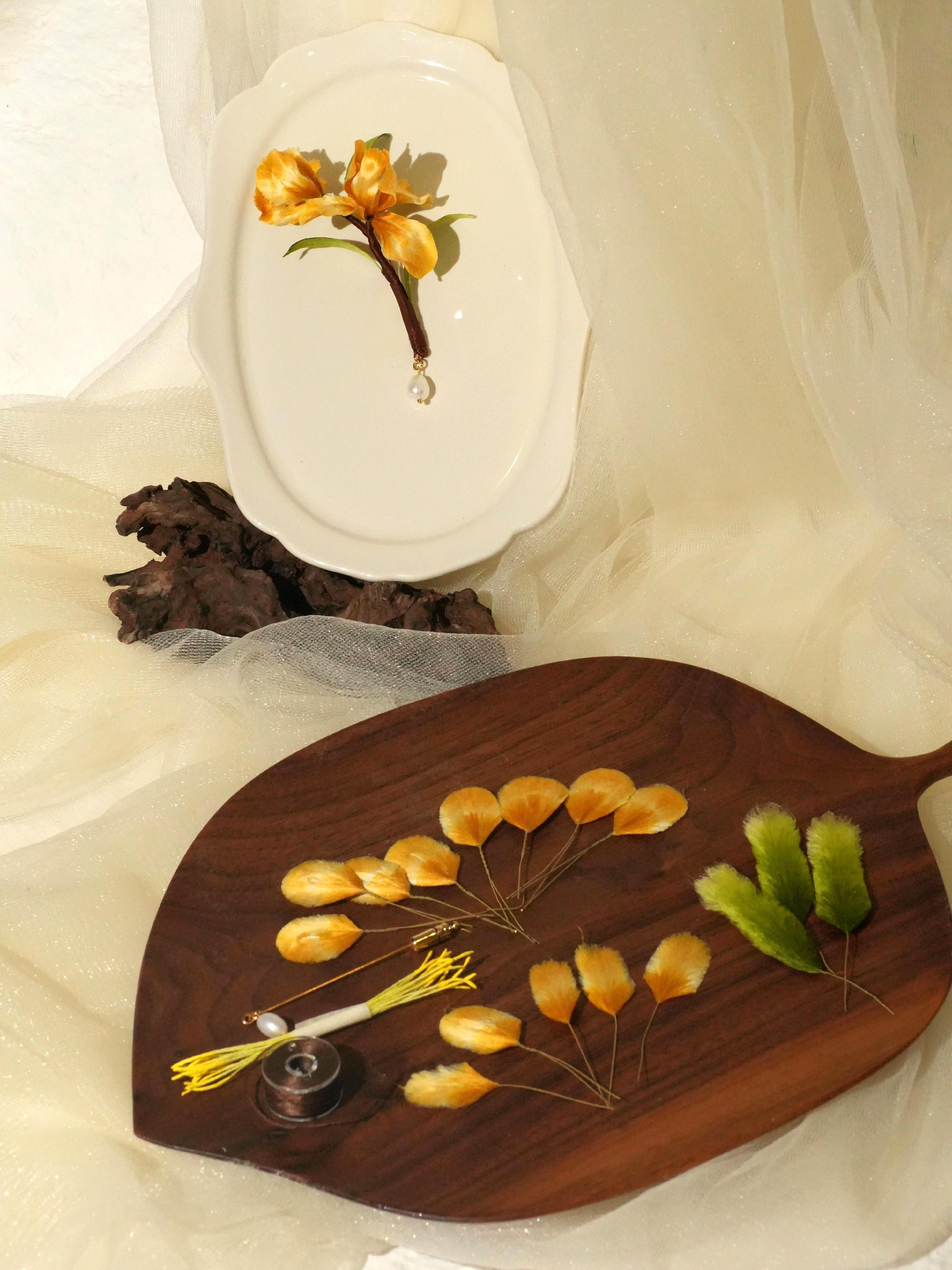 Ronghua KIY kit—Brooch Semi