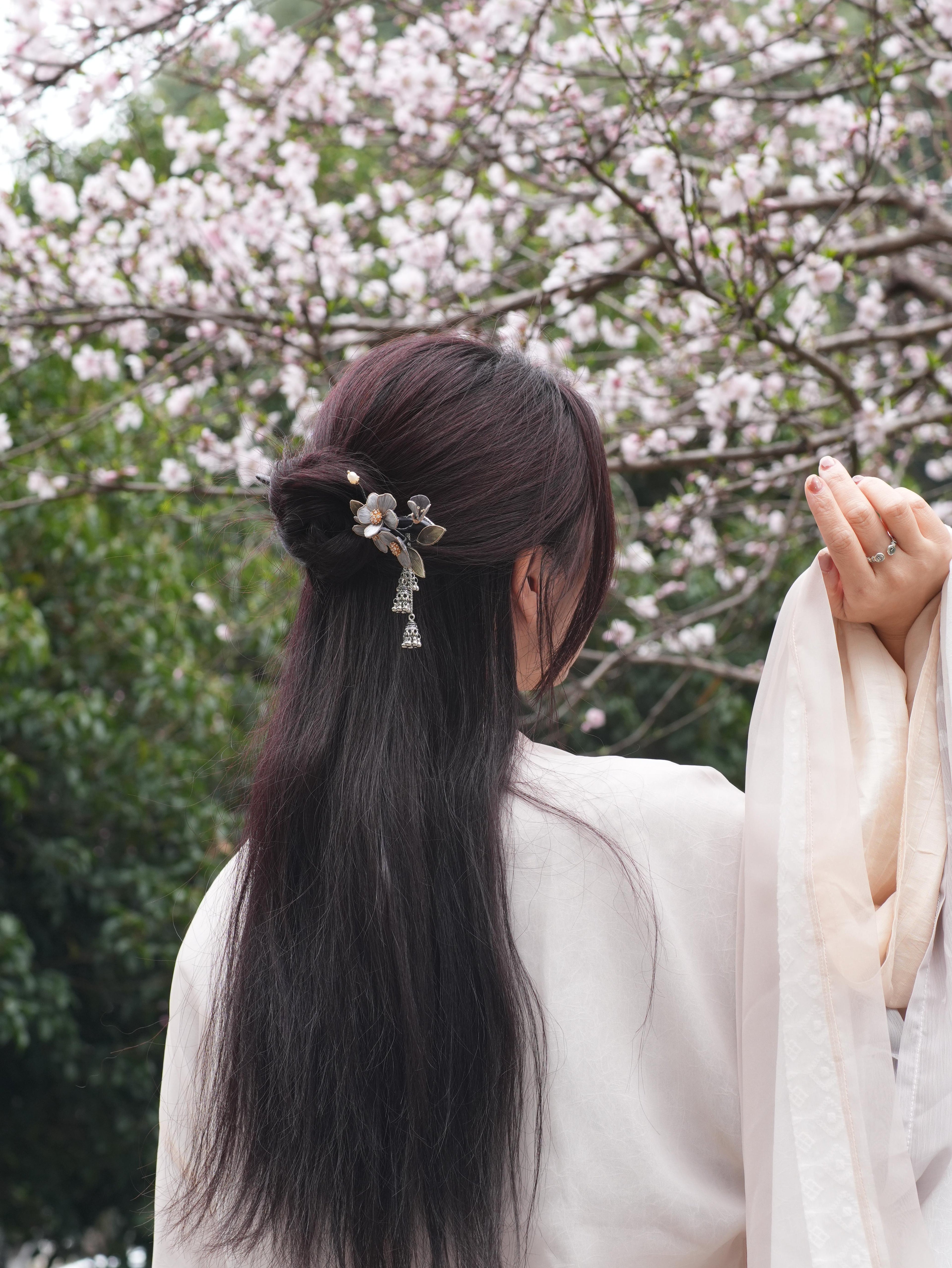 HandmadeRonghua—Pear Blossom
