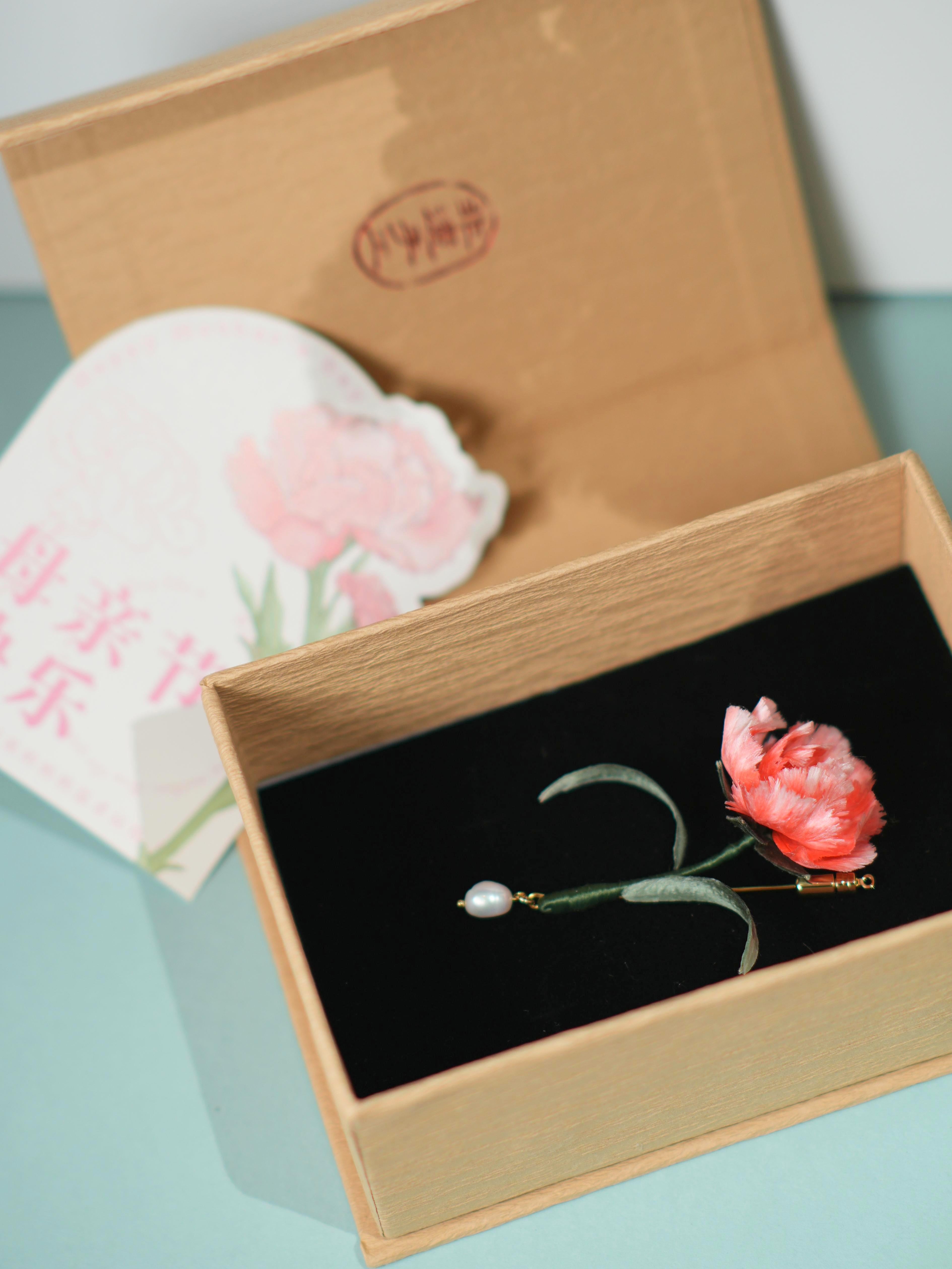 HandmadeRonghua—Carnation
