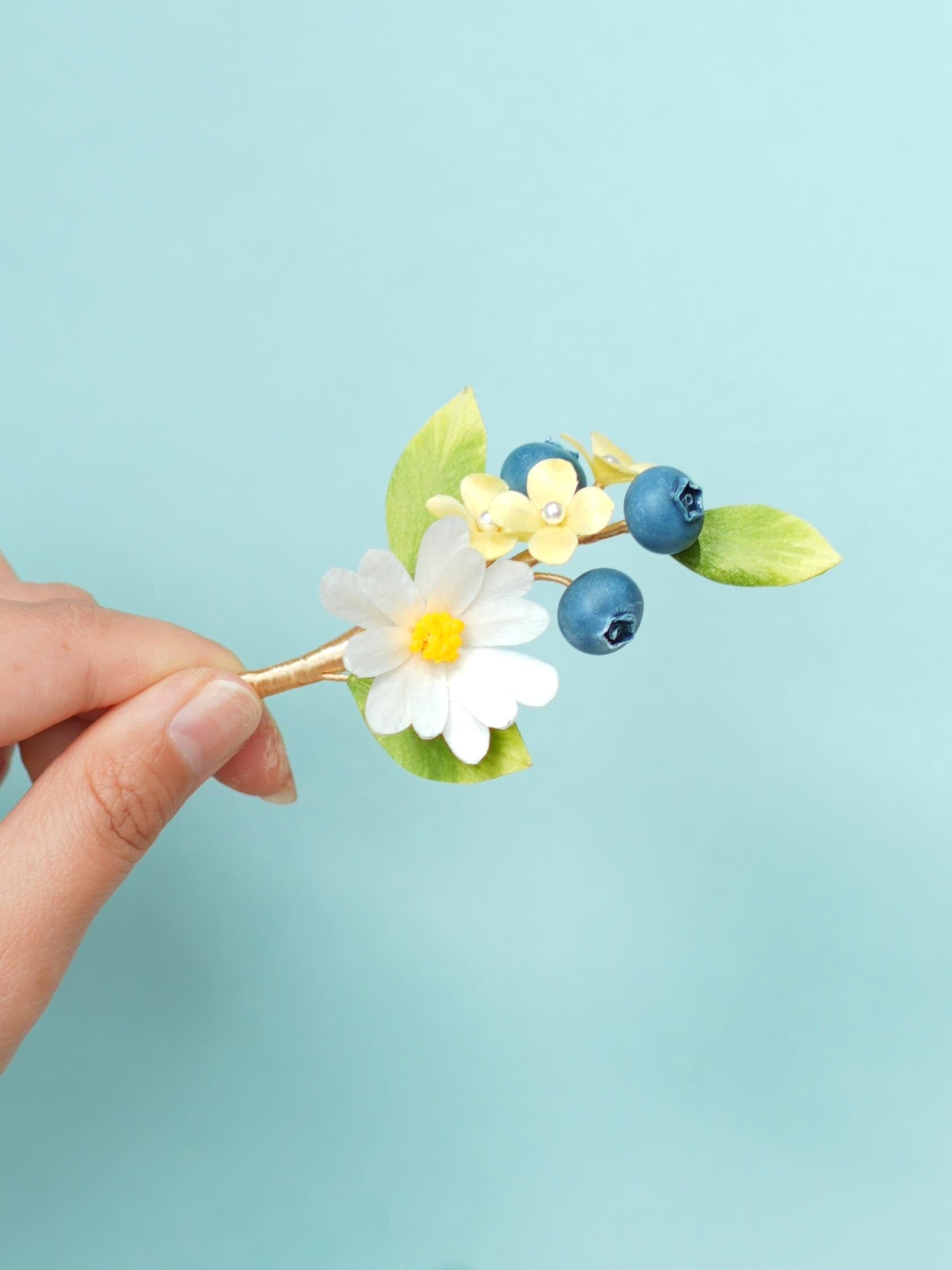 HandmadeRonghua—Roman Holiday Daisy
