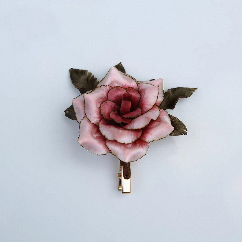 HandmadeRonghua—Pink Burnt-Edge Rose