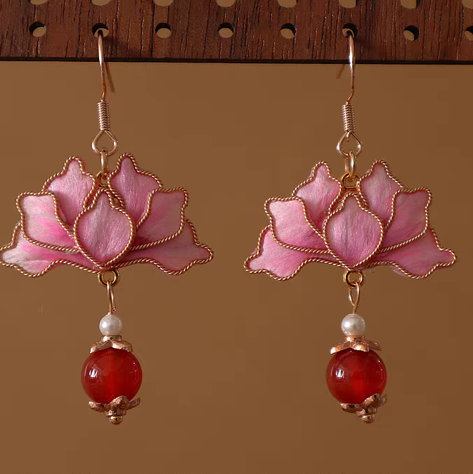 HandmadeRonghua—Colorful leaf earrings